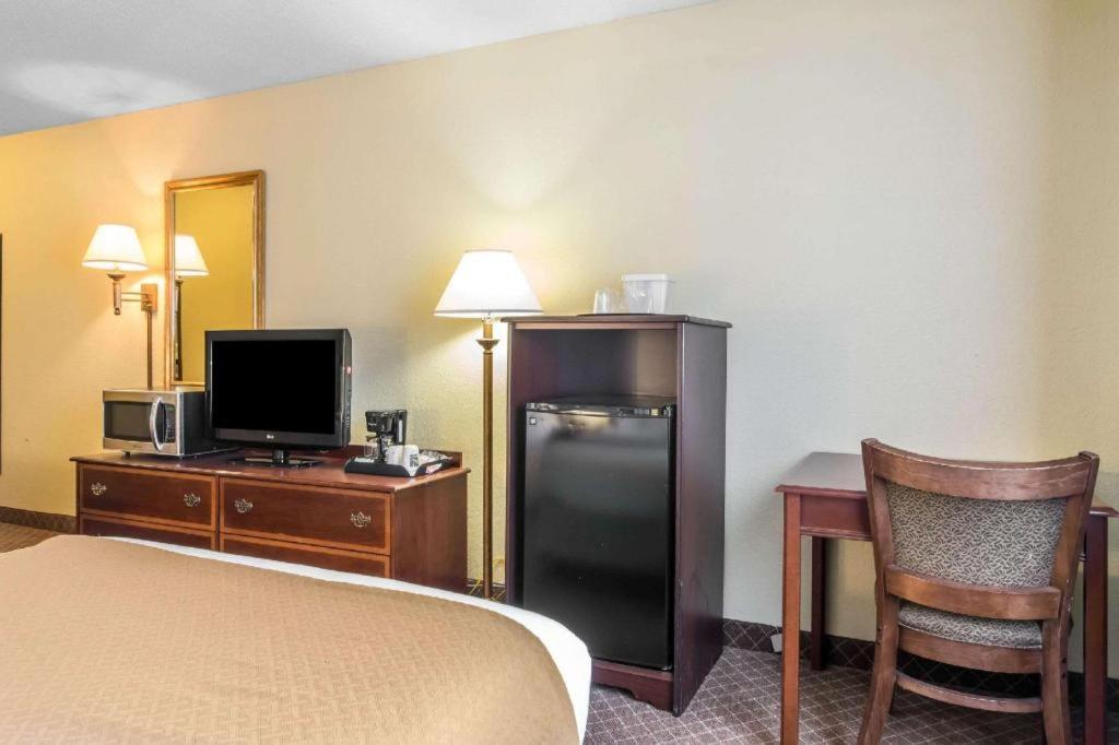 Quality Inn Danville Exterior foto