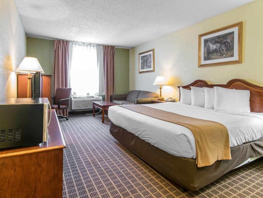 Quality Inn Danville Exterior foto